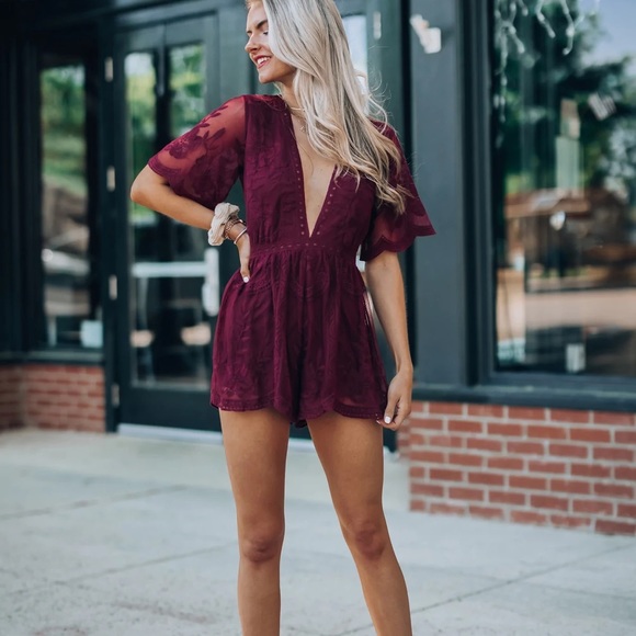 Lace Artemis Romper- Wine - Picture 3 of 8